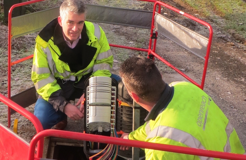 James Cartlidge MP with broadband engineer